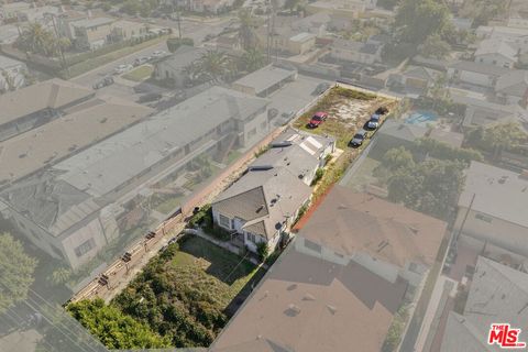 Photo of 3520 W Florence Avenue, Los Angeles, CA 90043 (MLS # 26760519)