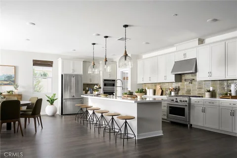 MLS: OC26209343