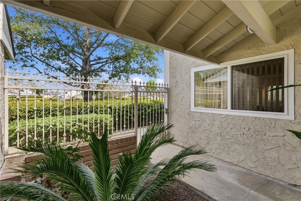 Photo of 5021 Vauxhall Road, Westminster, CA 92683 (MLS # OC26070529)