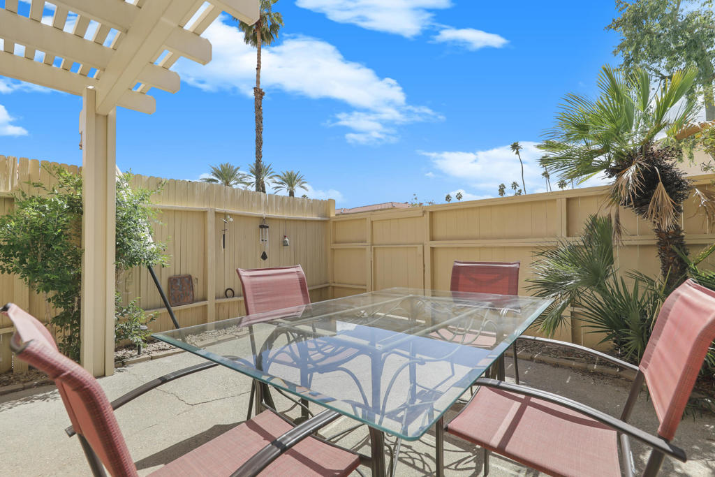 Deep Canyon Tennis C - Residential