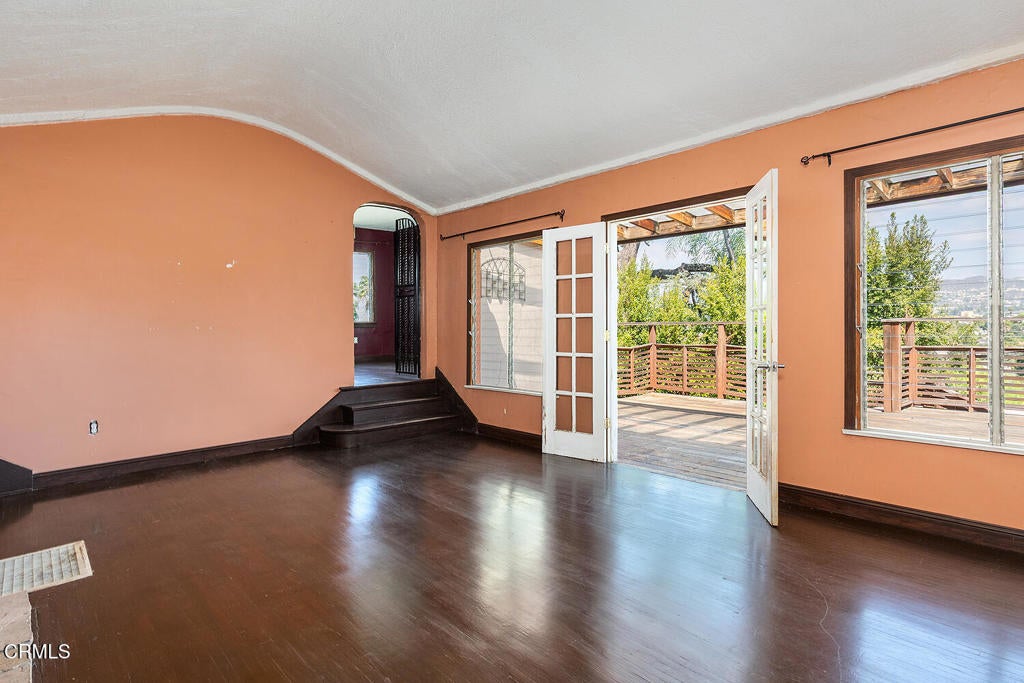 1341 Cambridge Drive
