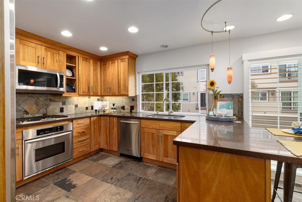 Seacliff Club Series (HSCS) - Residential Lease