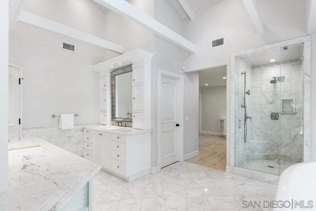 Rancho Santa Fe - Residential