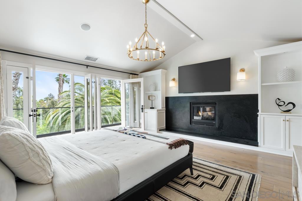 Rancho Santa Fe - Residential