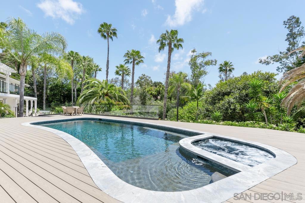 Rancho Santa Fe - Residential