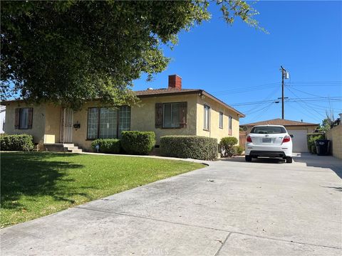 Photo of 1035 E Vine AVE, West Covina, CA 91790 (MLS # WS26116911)