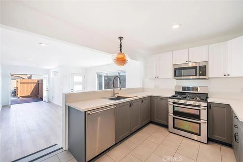 Photo of 3667 W 110th St, Inglewood, CA 90303 (MLS # PW26054436)