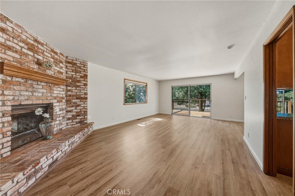 10710 Sunset Ridge