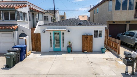 Tiny photo for 244 Cahuenga Drive, Oxnard, CA 93035 (MLS # SR26155345)