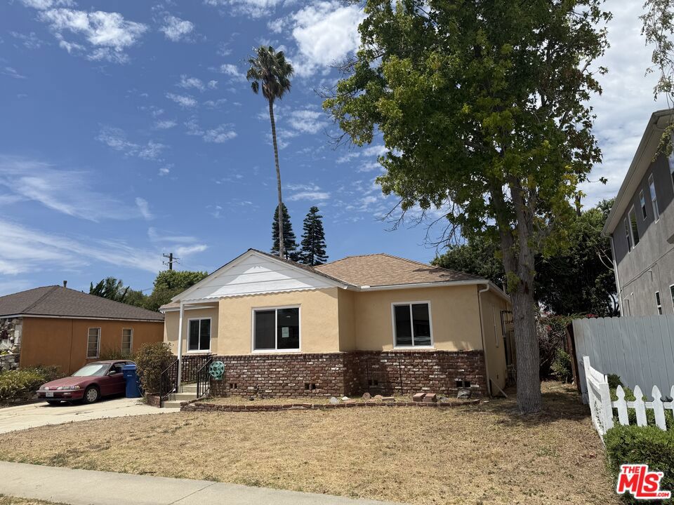 5577 W 82nd Street