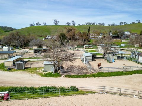 Tiny photo for 2121 Wood Duck Ln, Paso Robles, CA 93446 (MLS # NS25244756)