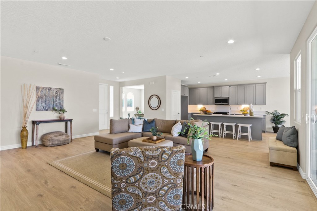 7144 Farmdale Avenue