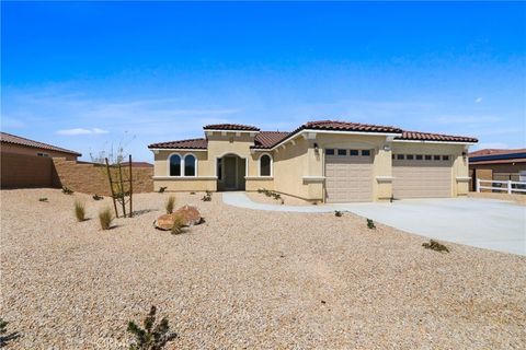 Photo of 7144 Farmdale Avenue, Hesperia, CA 92345 (MLS # IG26092204)