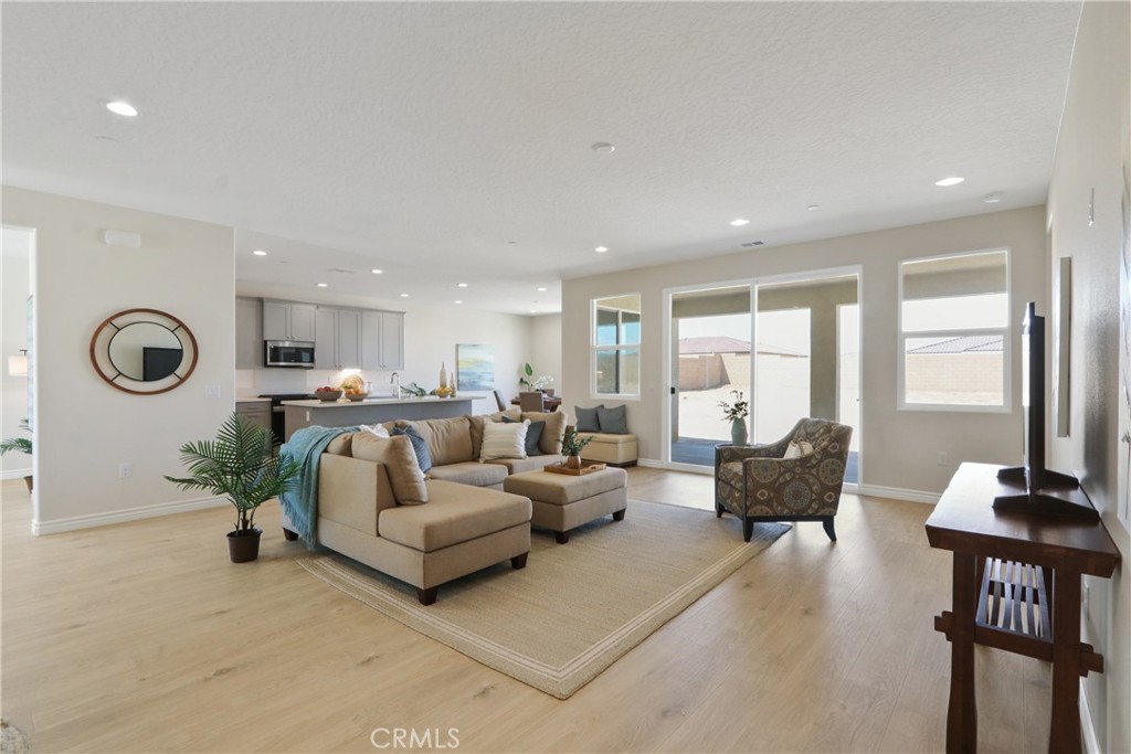 7144 Farmdale Avenue