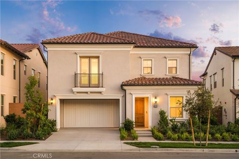 168 Somera Irvine CA 92602