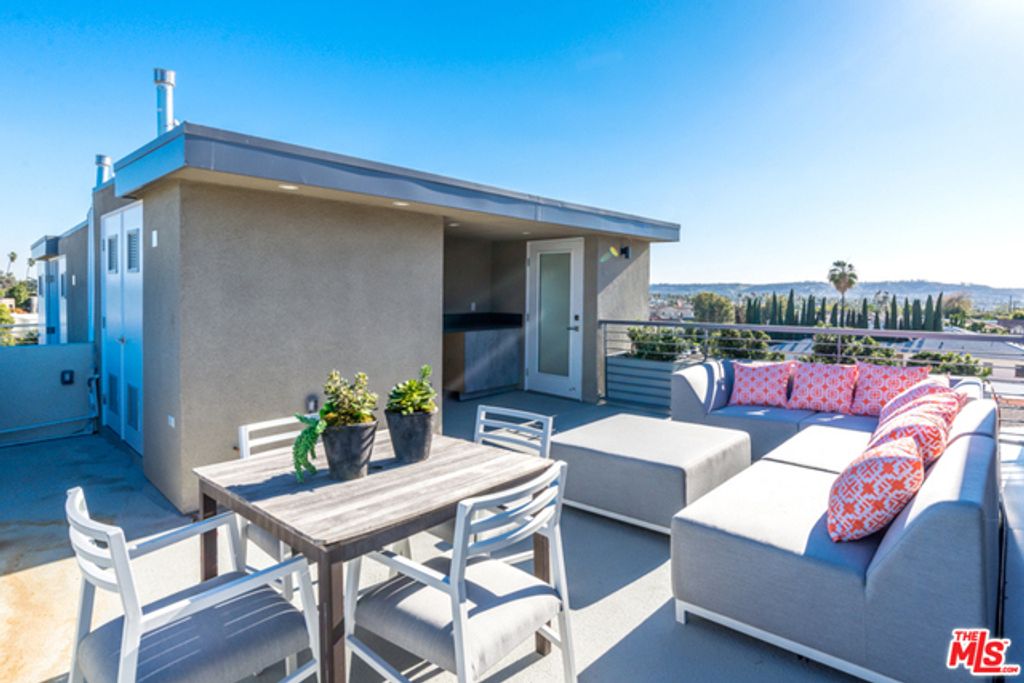 listing image 130725950730715993495