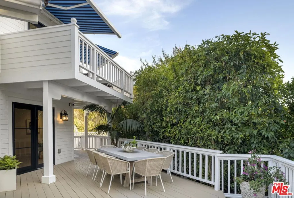 Summerland, California 93067, United States, 2 Bedrooms Bedrooms, ,3 BathroomsBathrooms,Residential,Active,19232