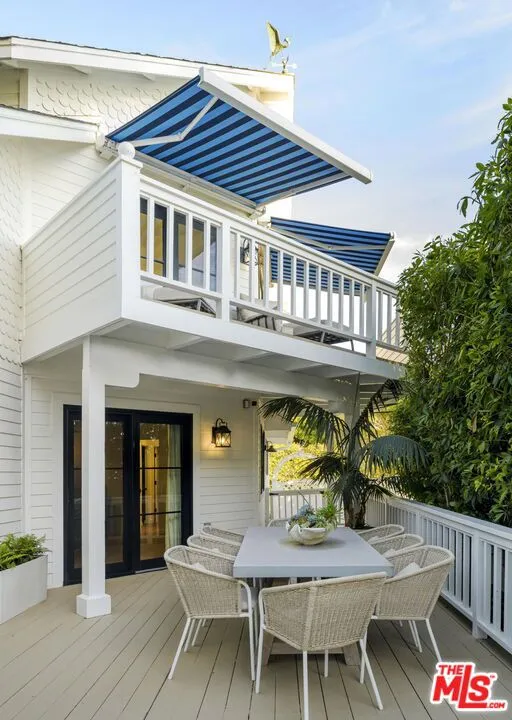 Summerland, California 93067, United States, 2 Bedrooms Bedrooms, ,3 BathroomsBathrooms,Residential,Active,19232