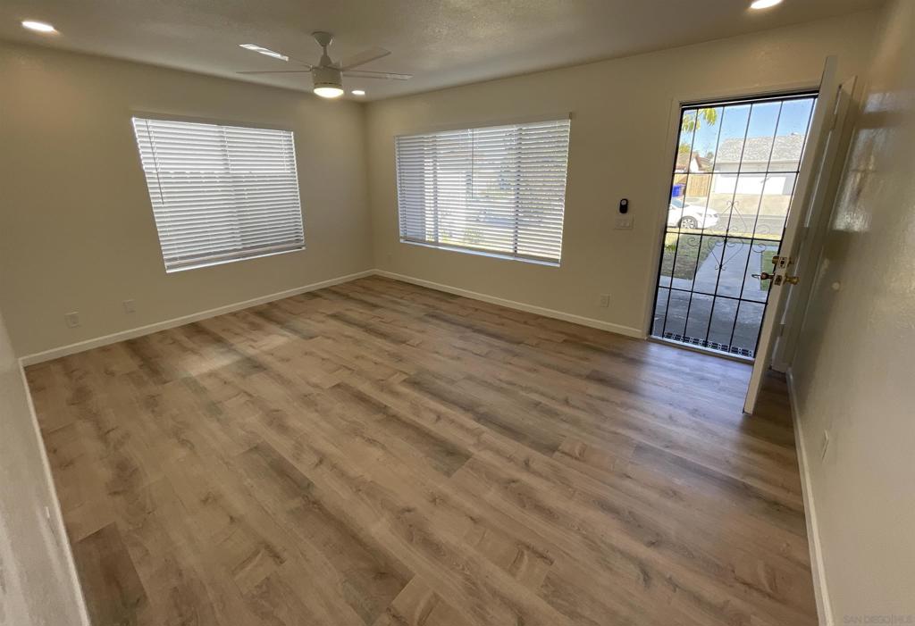 Mira Mesa - Residential Lease