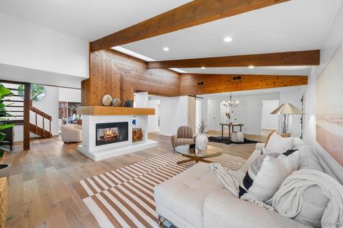 5370 Redding Rd San Diego CA 92115