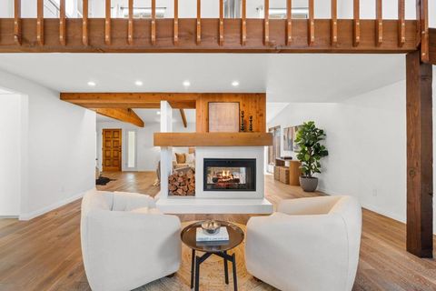 5370 Redding Rd San Diego CA 92115