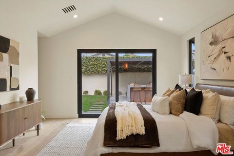 13949 Cumpston Street Sherman Oaks CA 91401