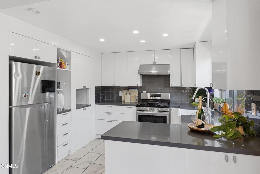 6927 Gull Court