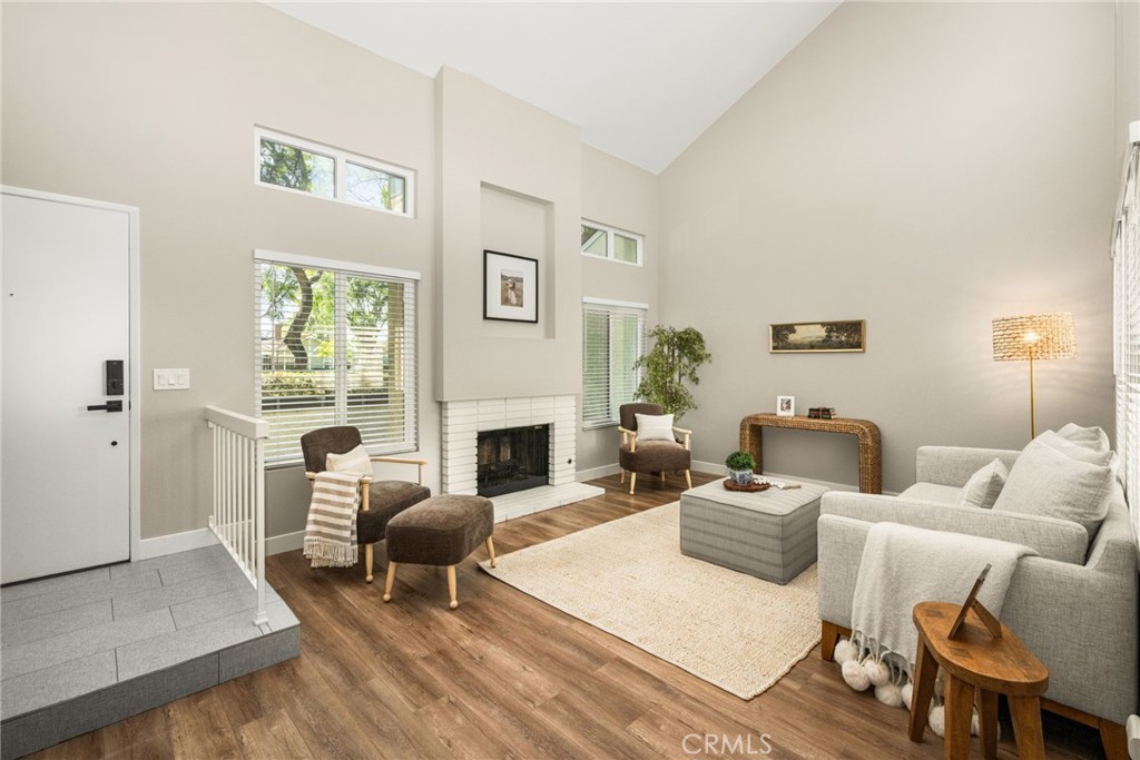 8 Claret 49, Irvine CA 92614 - Photo 17