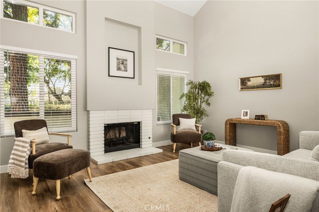 8 Claret 49, Irvine CA 92614 - Photo 18