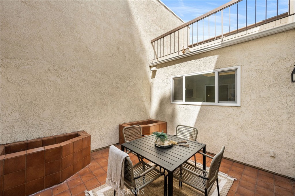 8 Claret 49, Irvine CA 92614 - Photo 24