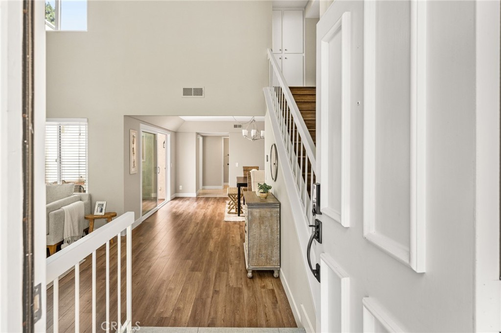 8 Claret 49, Irvine CA 92614 - Photo 15