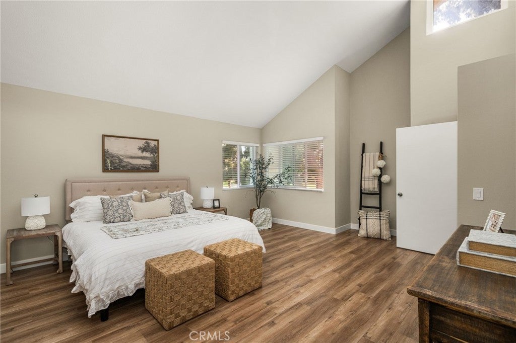 8 Claret 49, Irvine CA 92614 - Photo 6