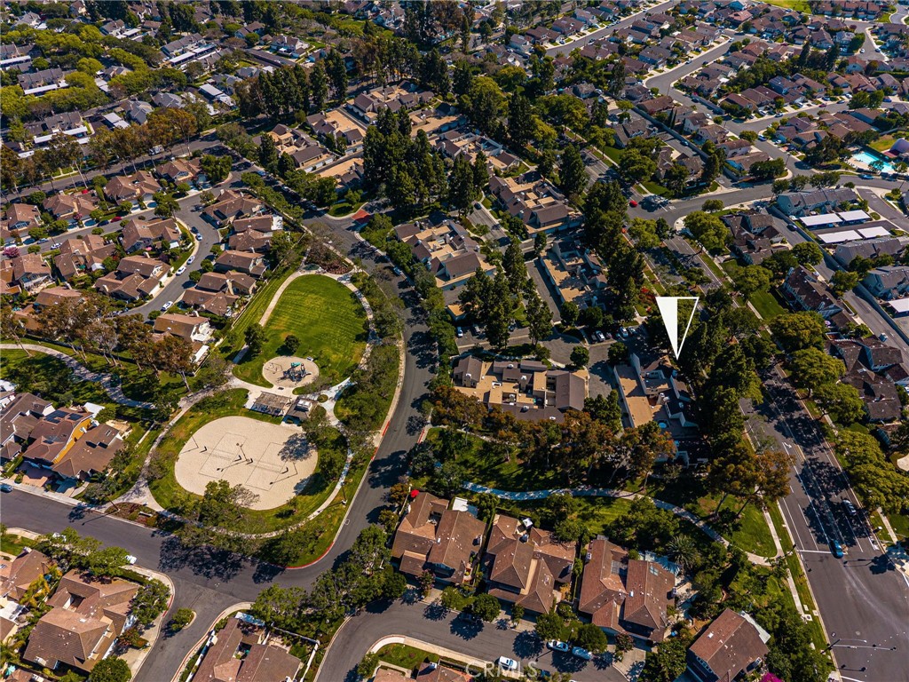 8 Claret 49, Irvine CA 92614 - Photo 38