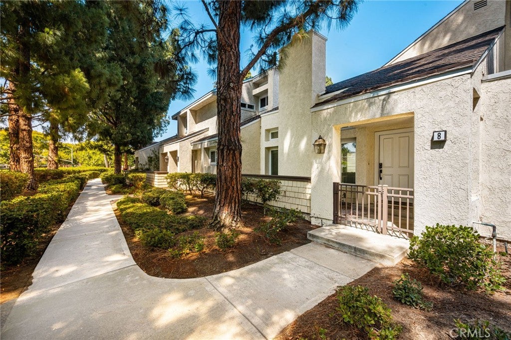 8 Claret 49, Irvine CA 92614 - Photo 10