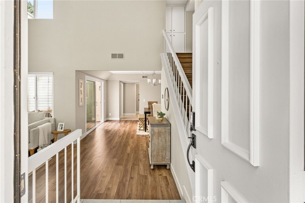 8 Claret 49, Irvine CA 92614 - Photo 15