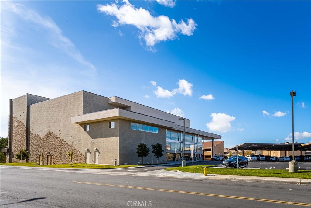 8 Claret 49, Irvine CA 92614 - Photo 45