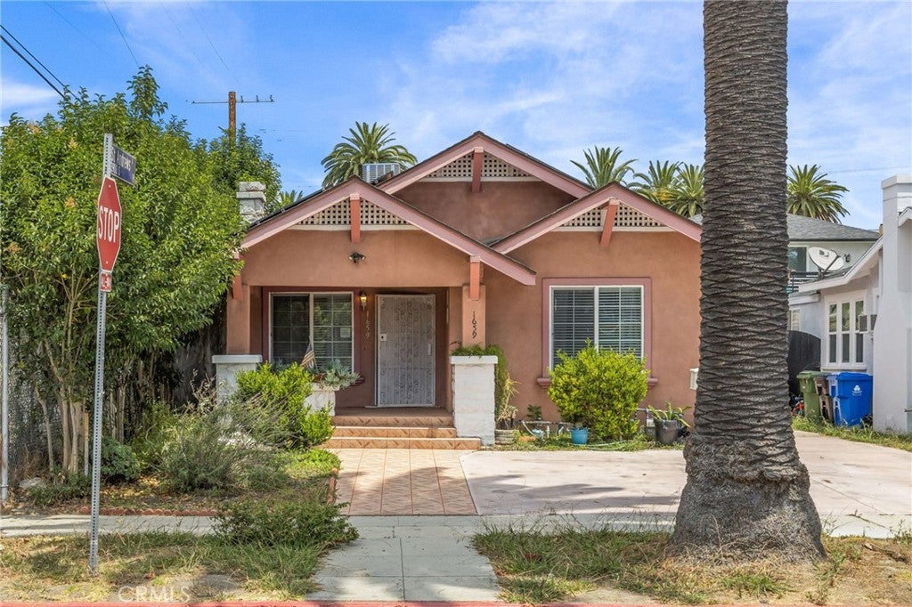 1659 W 39th Street, Los Angeles CA 90062