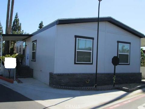 Photo of 9391 California Ave #93, Riverside, CA 92503 (MLS # IG25234006) Photo of 9391 California Ave #93, Riverside, CA 92503 (MLS # IG25234006)