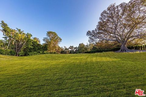 150 S Carolwood Drive Los Angeles CA 90077