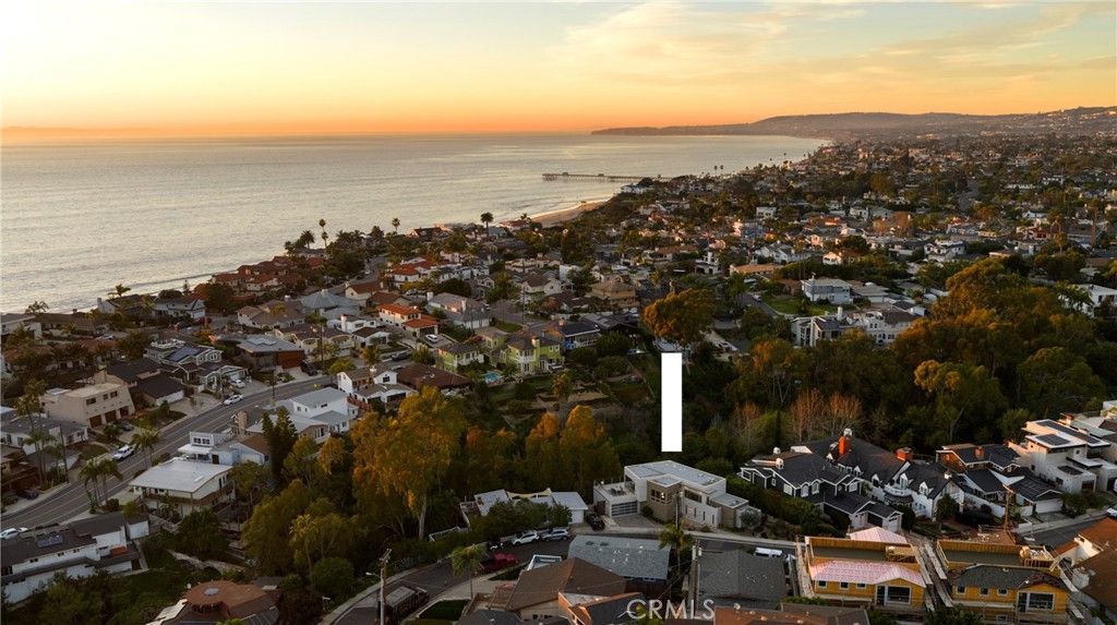 Photo of 234 W Avenida San Antonio, San Clemente, CA 92672 (MLS # OC25280478)