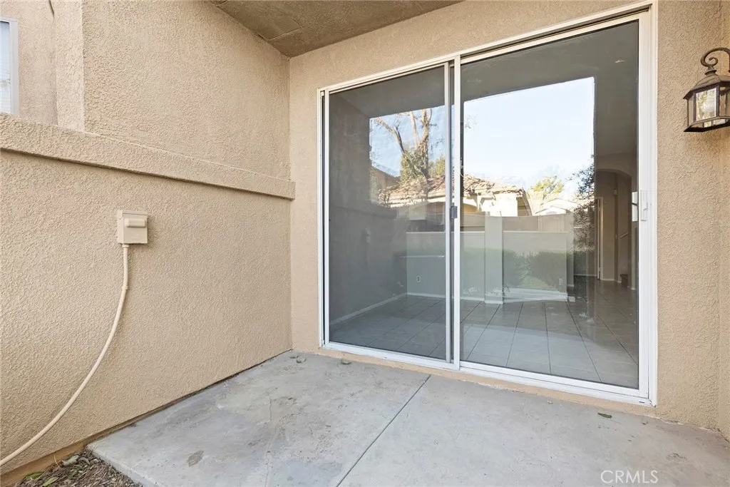 Anaheim Hills, California 92808, United States, 2 Bedrooms Bedrooms, ,3 BathroomsBathrooms,Residential,Active,190611