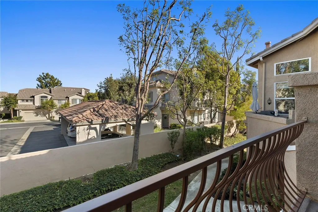 Anaheim Hills, California 92808, United States, 2 Bedrooms Bedrooms, ,3 BathroomsBathrooms,Residential,Active,190611