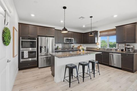 Tiny photo for 28863 Horsetail Circle, Menifee, CA 92585 (MLS # PTP2603141)