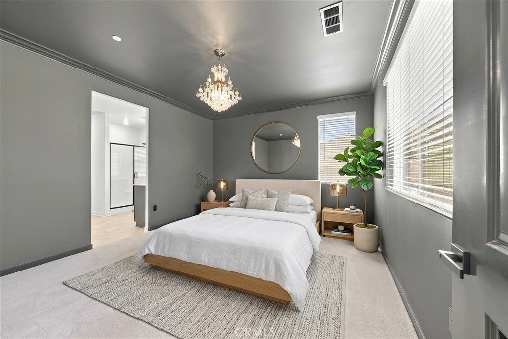 15361 Darnell