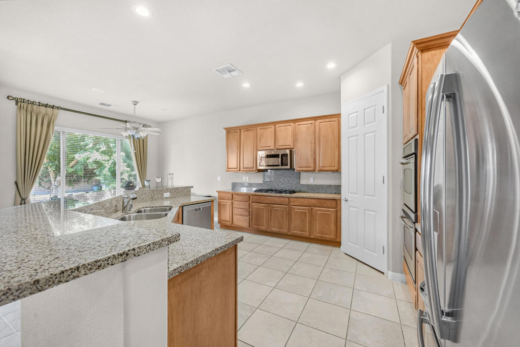 Sun City Shadow Hills (30921) - Residential