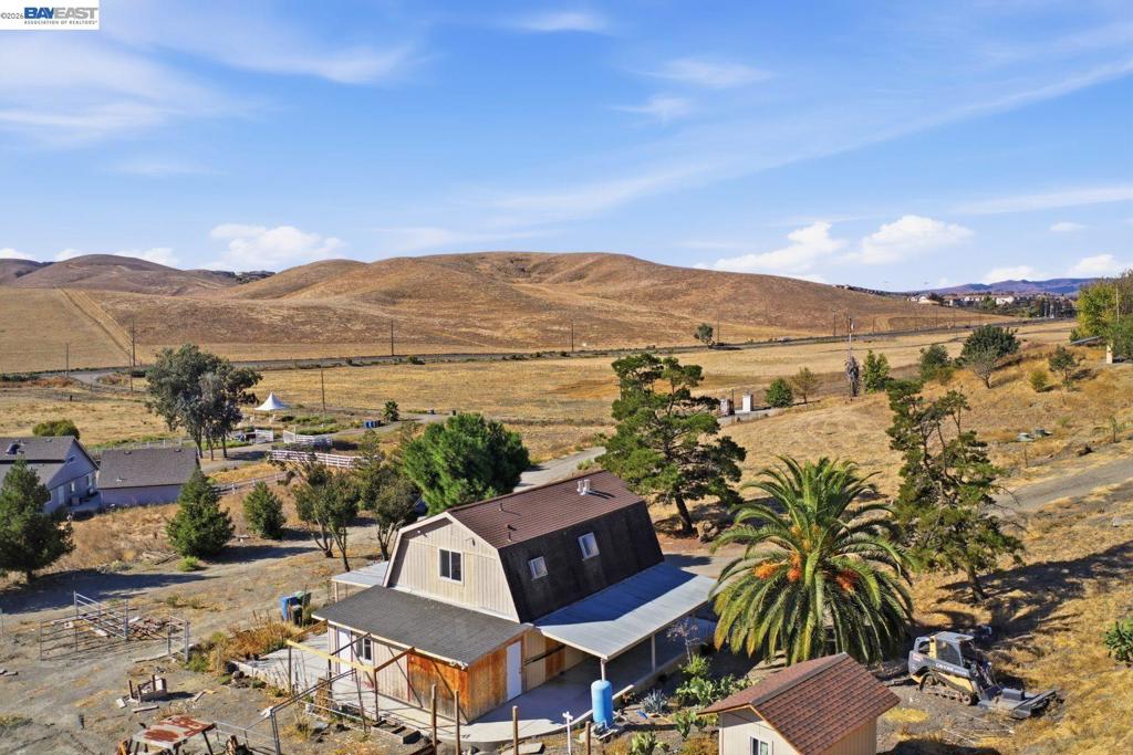 4975 Camino Tassajara