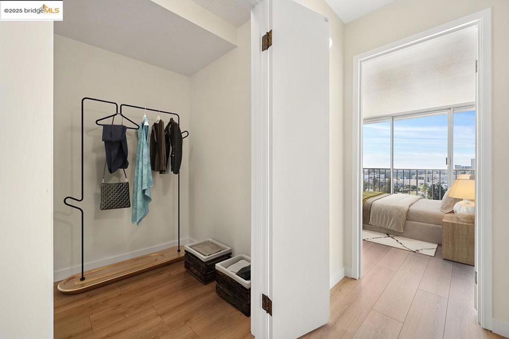PIEDMONT AVENUE - Residential