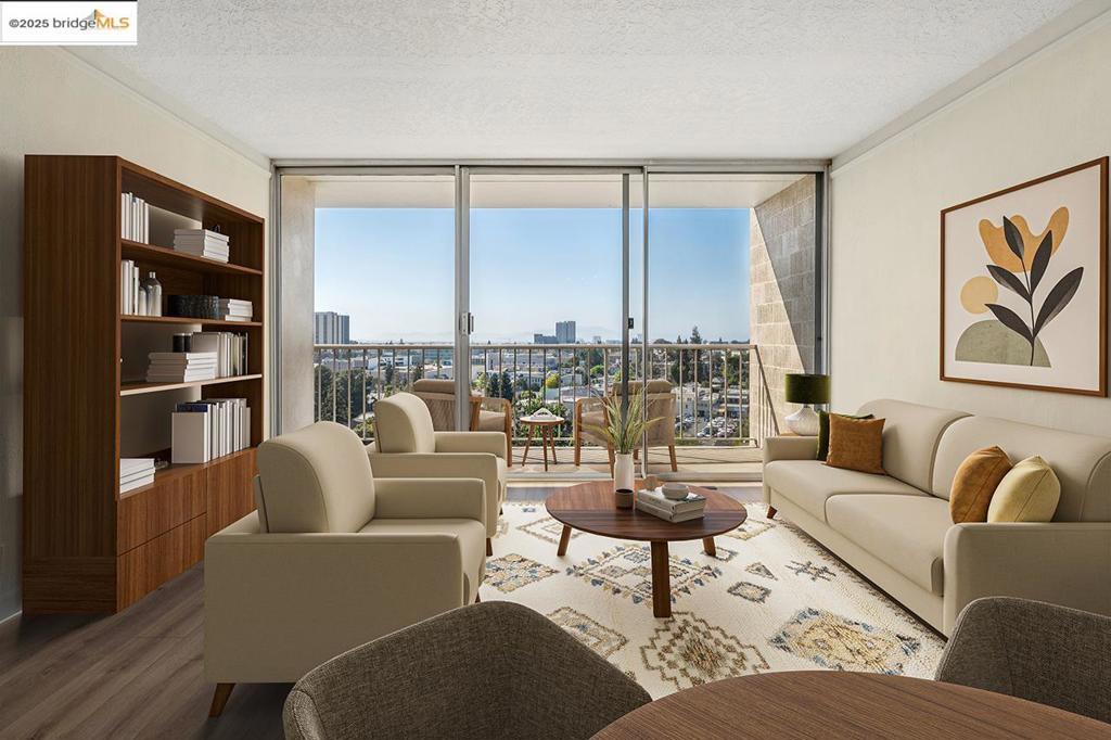 PIEDMONT AVENUE - Residential