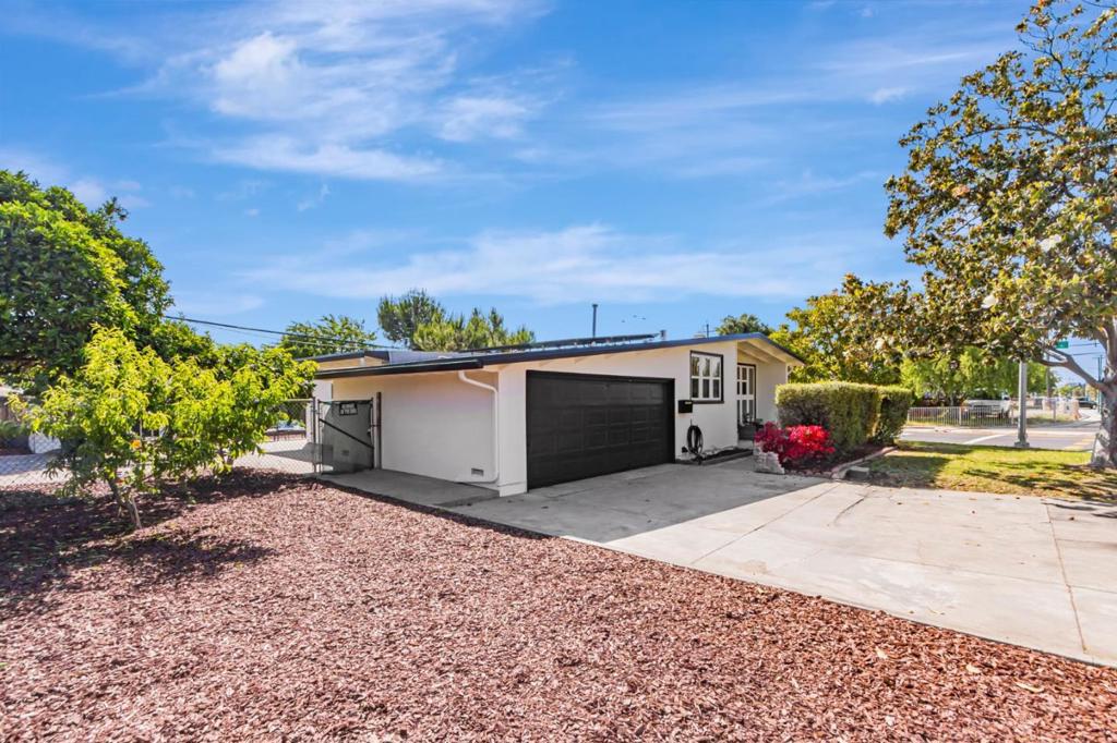 Properties 2 1303 Mcginness Avenue