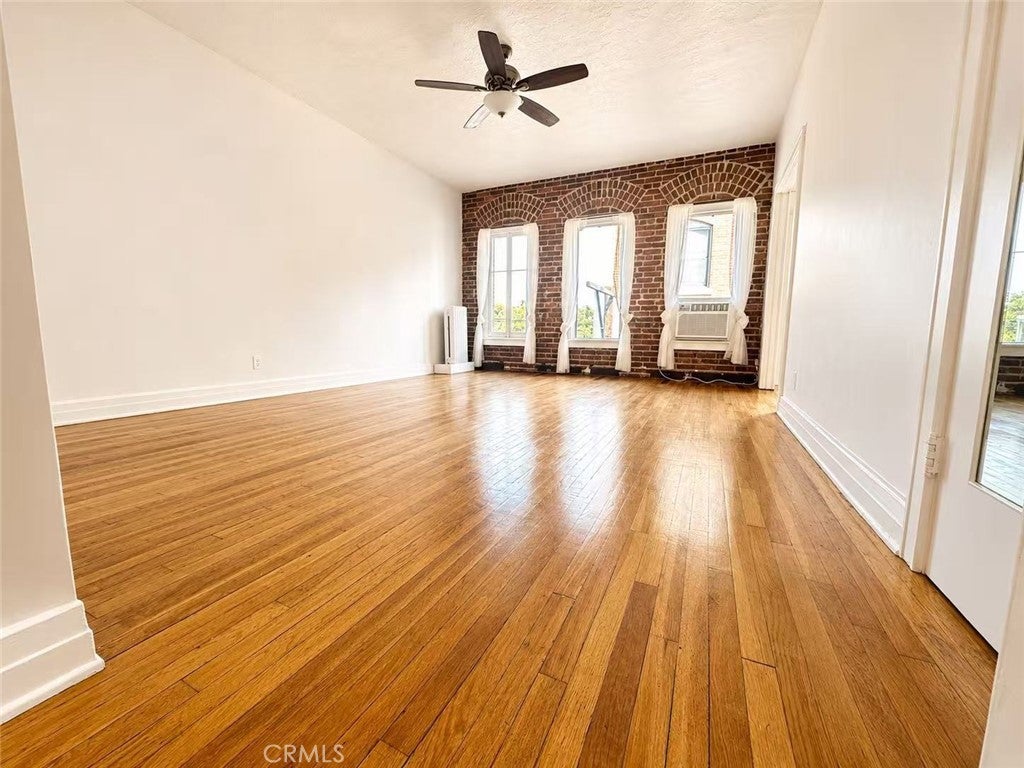 2121 James M Wood Boulevard 411